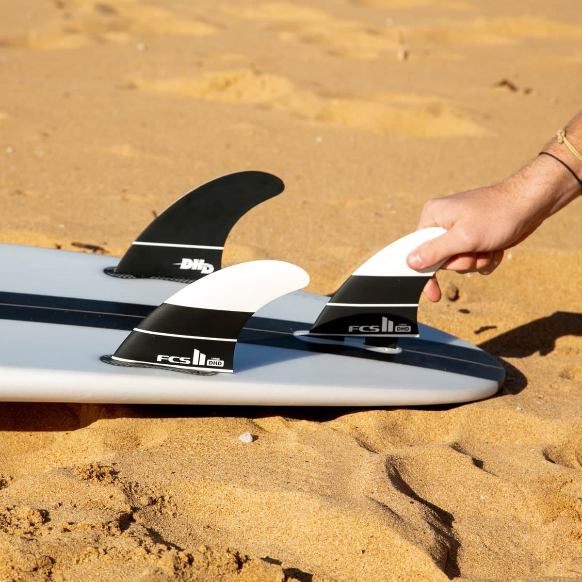 FCS FCS II DHD PC Tri Fins (LRG / Performance Core / Black/White) photo 5