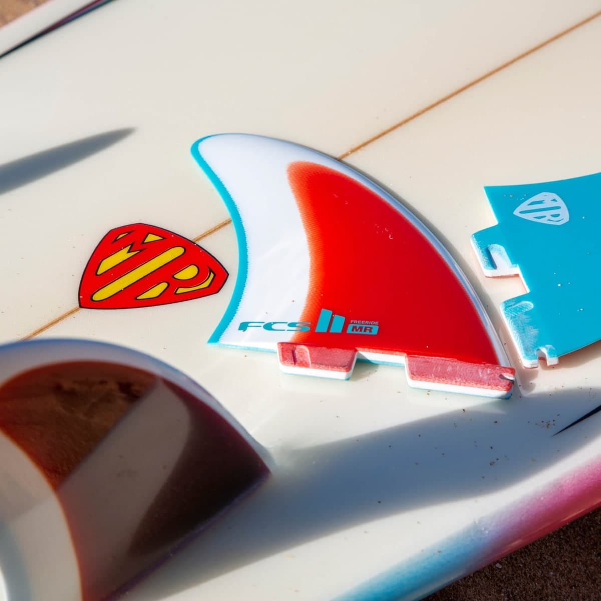 FCS FCS II Mark Richards Freeride Twin Fins (L-XL / Performance Glass / Blue/Red/White) photo 5