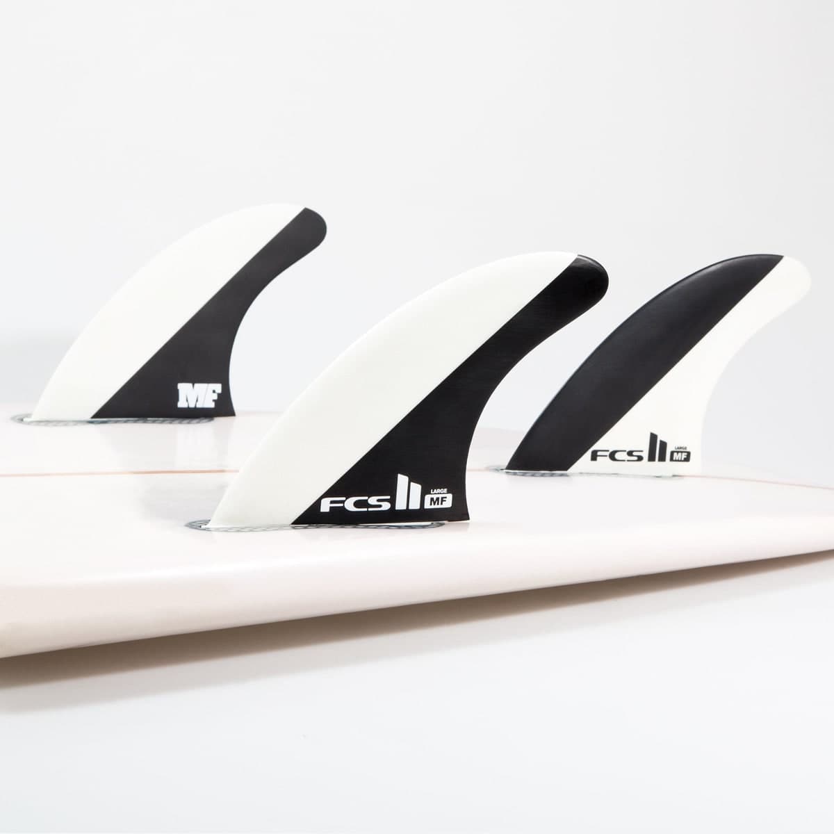 FCS FCS II Mick Fanning Tri Fins (LRG / Performance Core / Black/White) photo 3