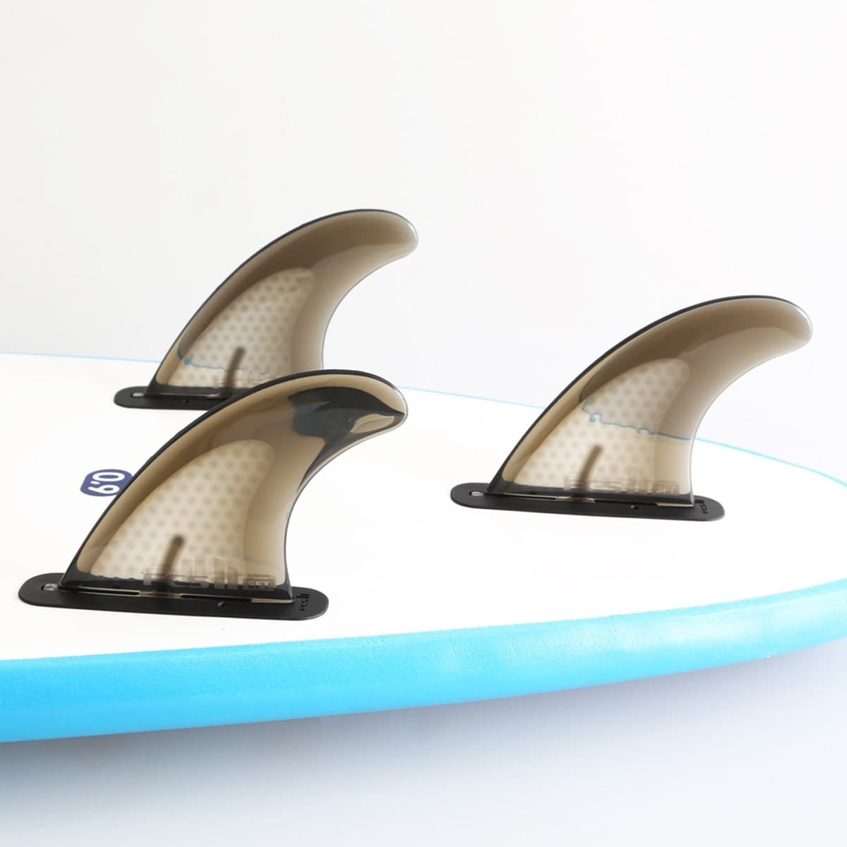 FCS FCS II Safety Tri Fin Set (MED / Soft Flex / Smoke) photo 2