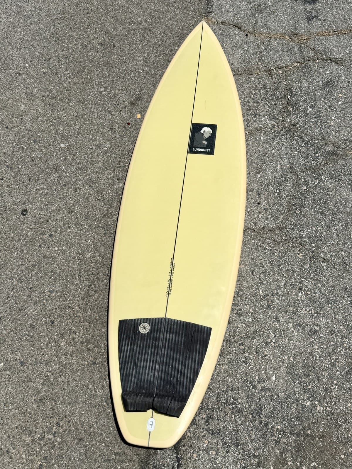 Used Lundquist Five Horizons Bonzer shortboard surfboard, 5'10" x 19 1/8" x 2 5/16", bonzer setup, board #4382310NR — custom shaped in San Clemente, California